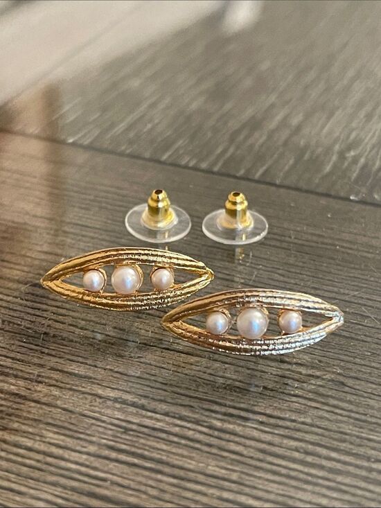 Vintage Jewelry - Vintage “Peas in a Pod" Costume Earrings Gold-tone & Faux Pearls Post Earrings